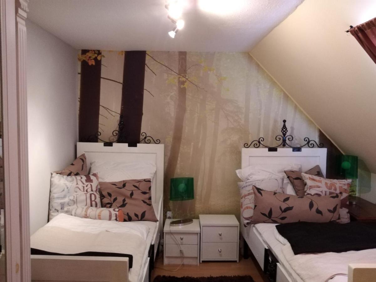 Ferienhaus Badetz ภายนอก รูปภาพ