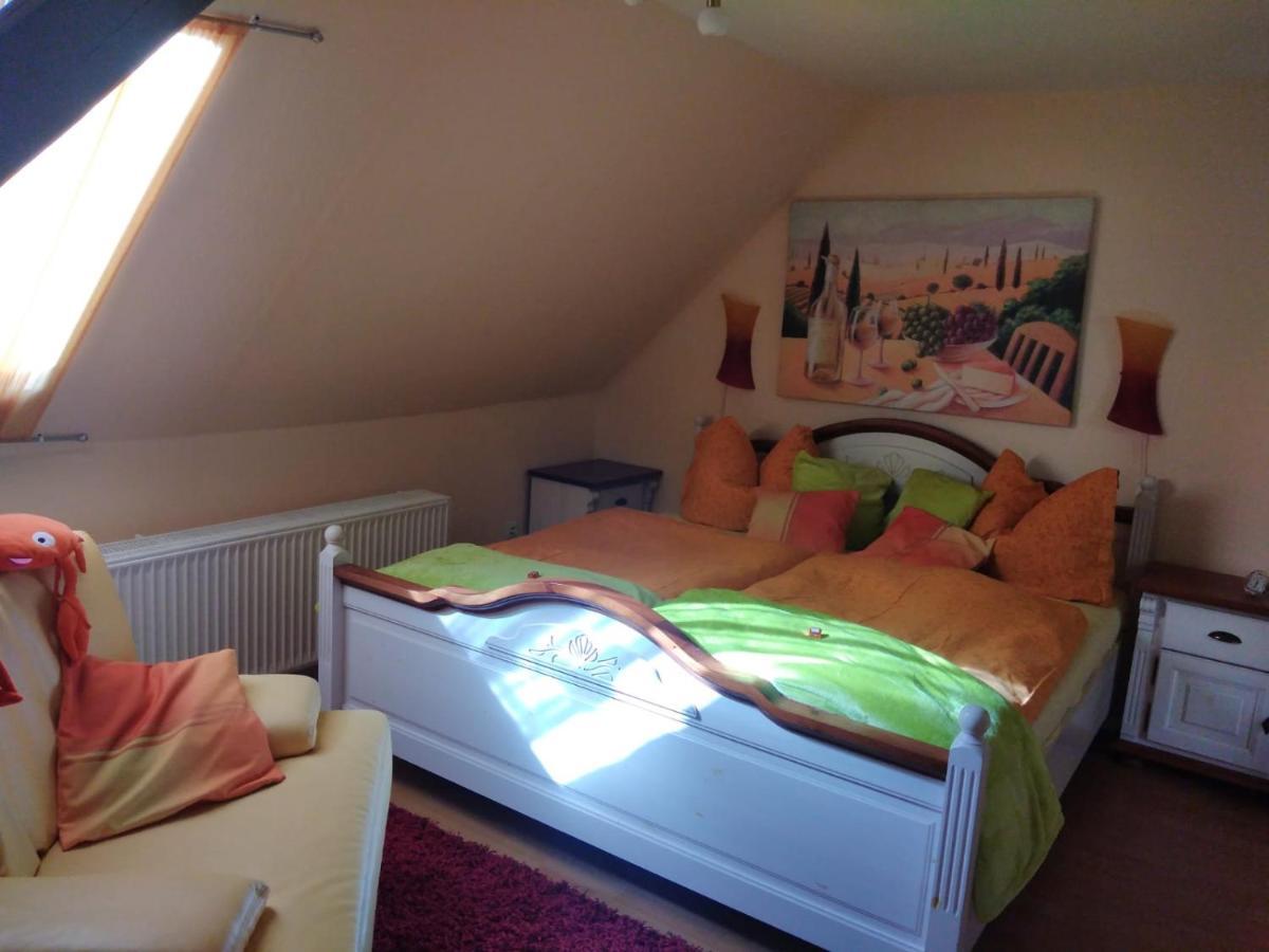 Ferienhaus Badetz ภายนอก รูปภาพ